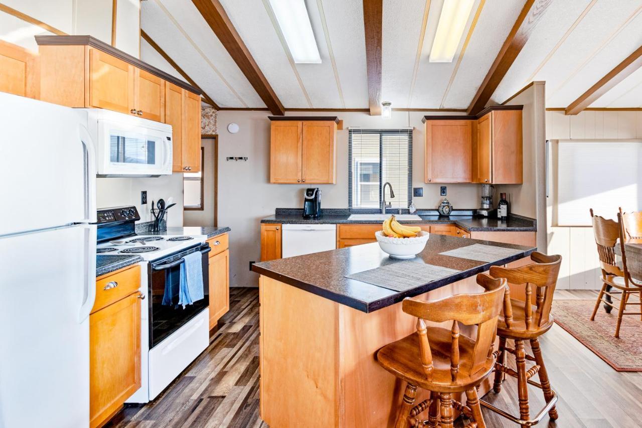 Downtown Harrison Lakefront Getaway Exterior foto